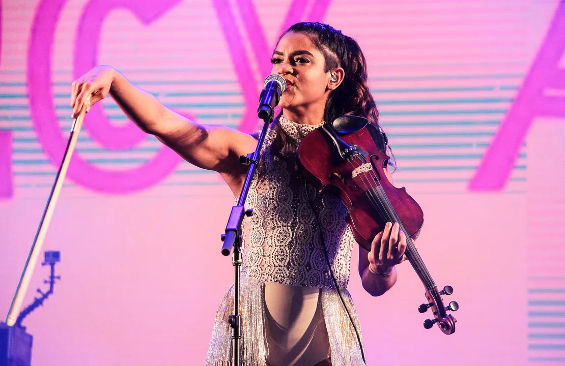 Lucy Alves detalha mergulho em suas raízes e na ancestralidade nordestina