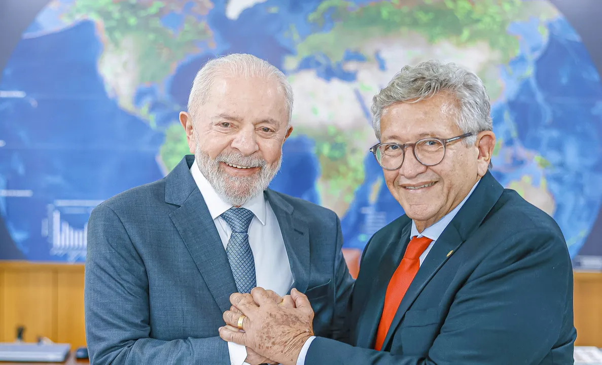 Lula e o prefeito de Camaçari, Luiz Caetano