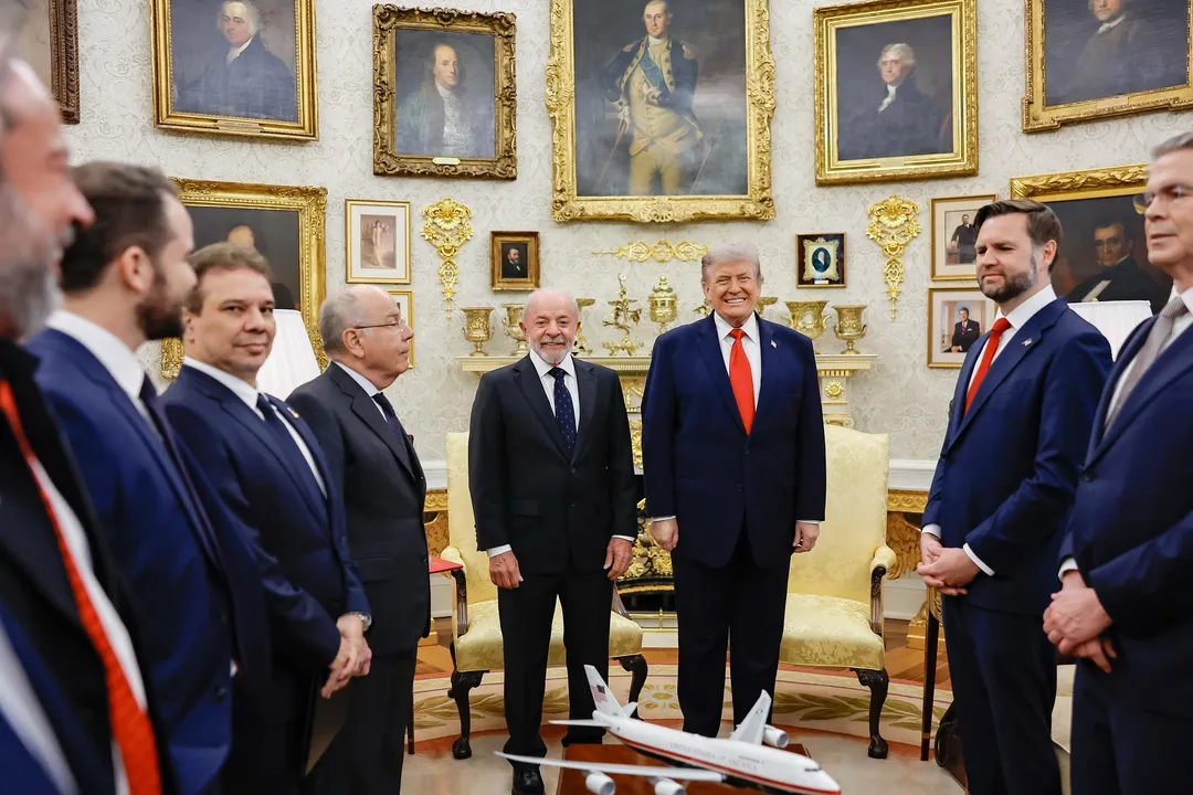 O encontro, que durou cerca de três horas, marcou a consolidação da relação diplomática entre os países