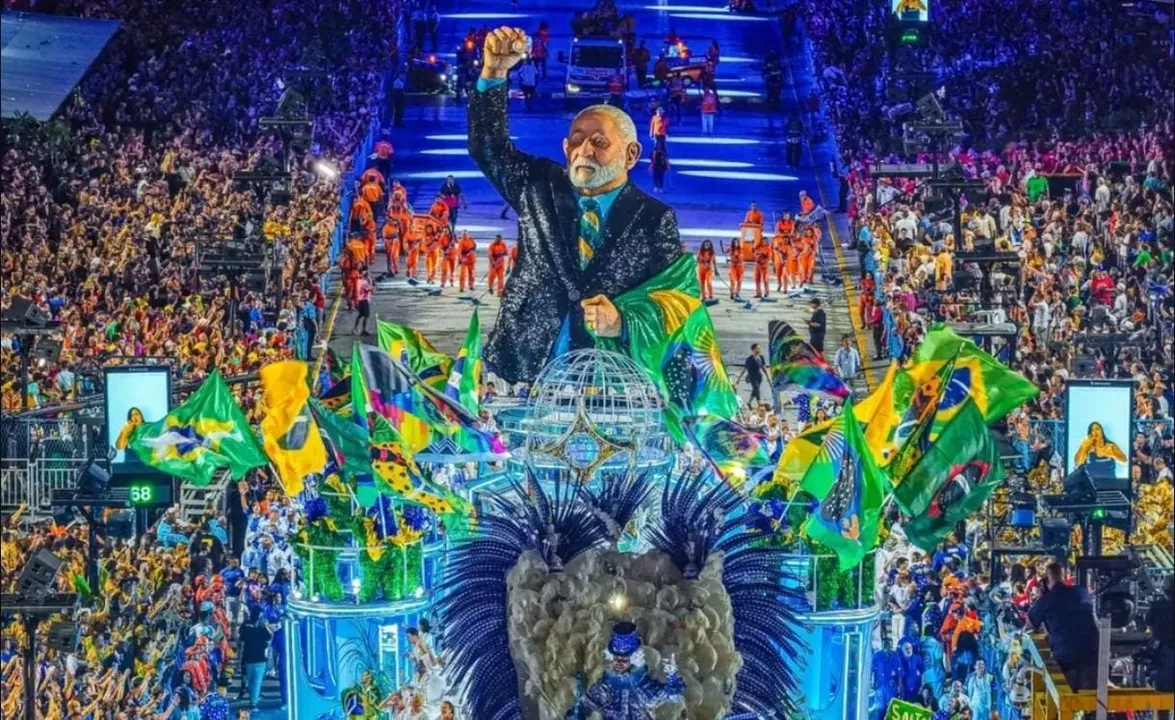 Lula homenageado no Carnaval de 2026