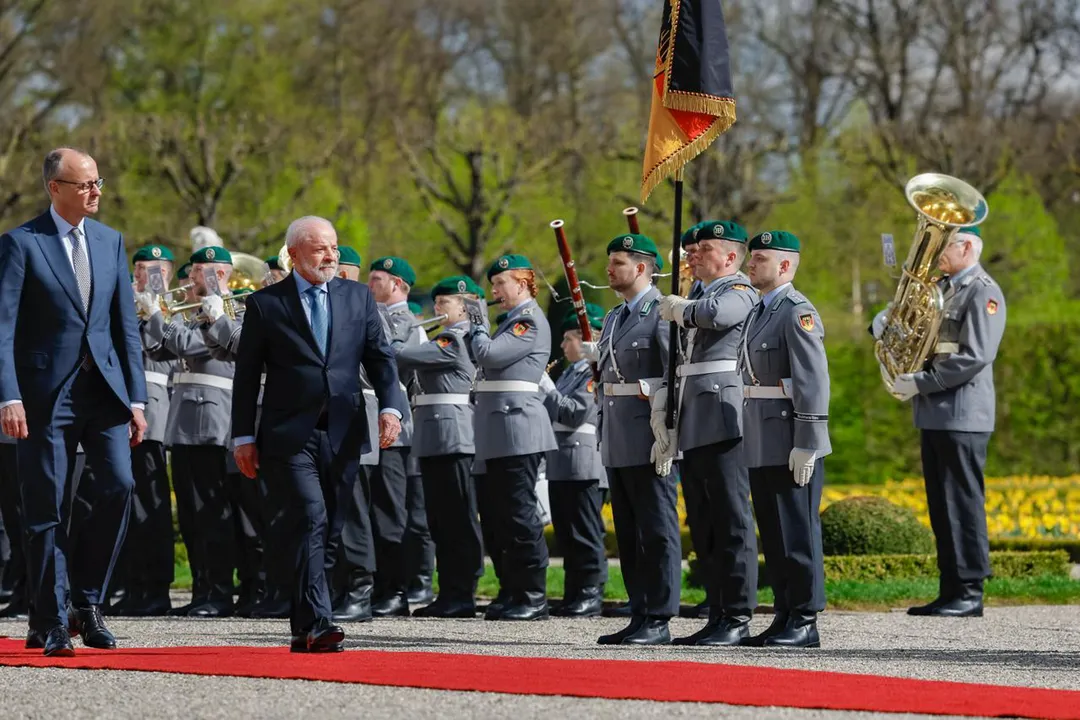Lula durante recepção oficial. Jardins do Palácio de Herrenhausen, na Alemanha.