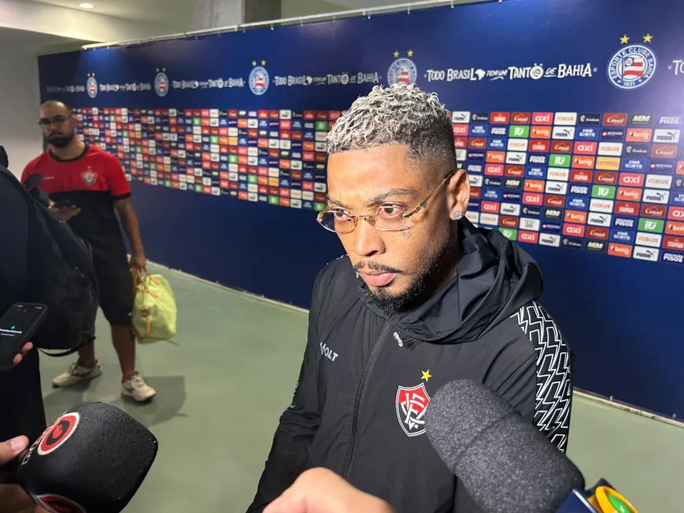 Marinho na zona mista