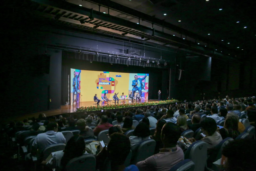 Evento reuniu prefeitos e representantes em Brasília