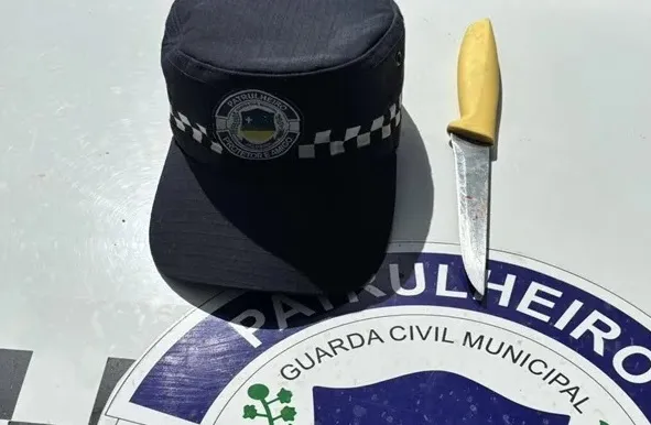 Mulher foi presa por agentes da Guarda Civil Municipal