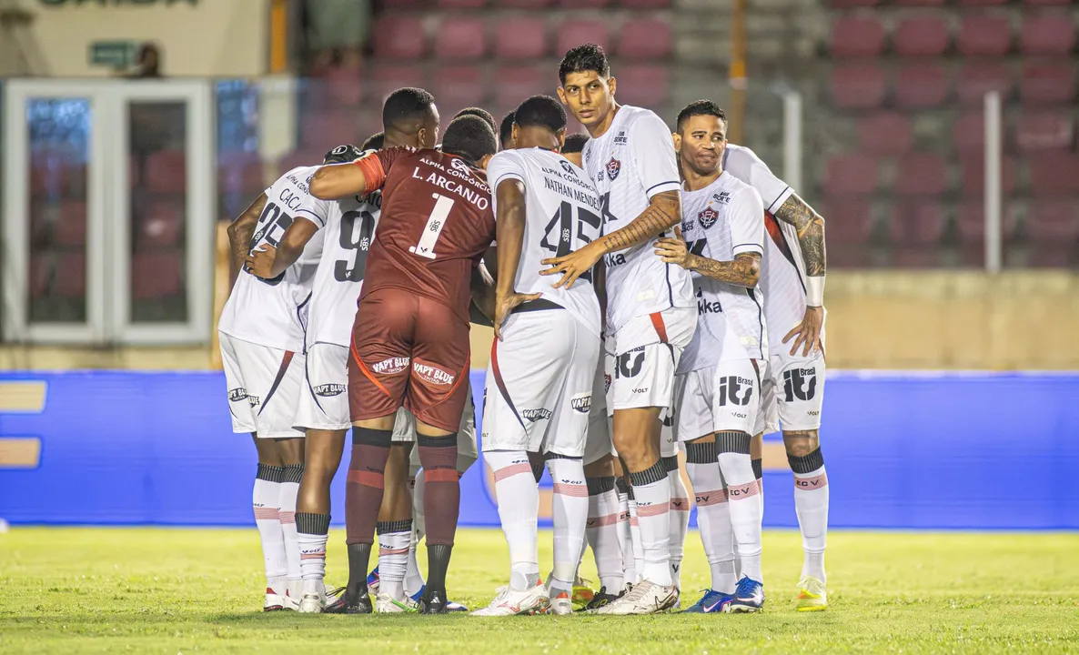 Jogador foi anunciado como reforço 'bombástico' em clube do Brasileirão