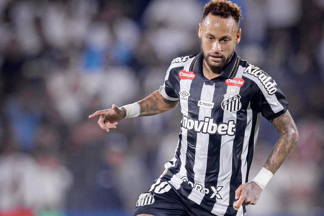 Atacante admite excesso em treino, pede desculpas e comenta repercussão