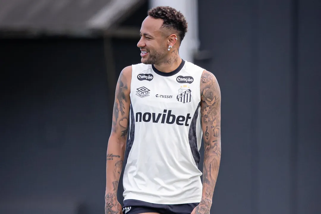 Neymar em treino pelo Santos