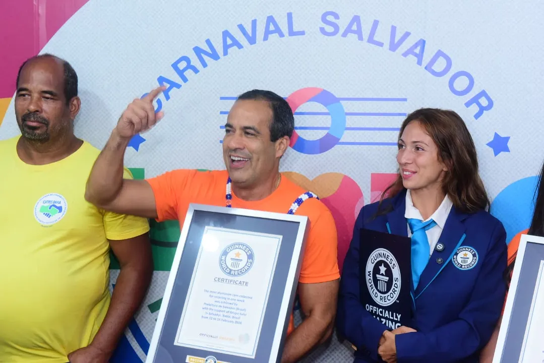 Bruno Reis comemora mais uma premiaçã do Guinness World Records no Carnaval de Salvador.
