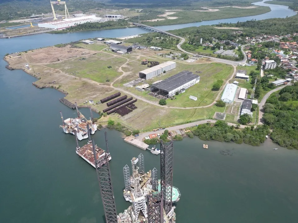 Estaleiro São Roque do Paraguaçu, em Maragogipe.