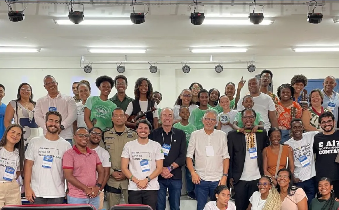 Observatório Educacional promove oficina em colégio no Beiru.