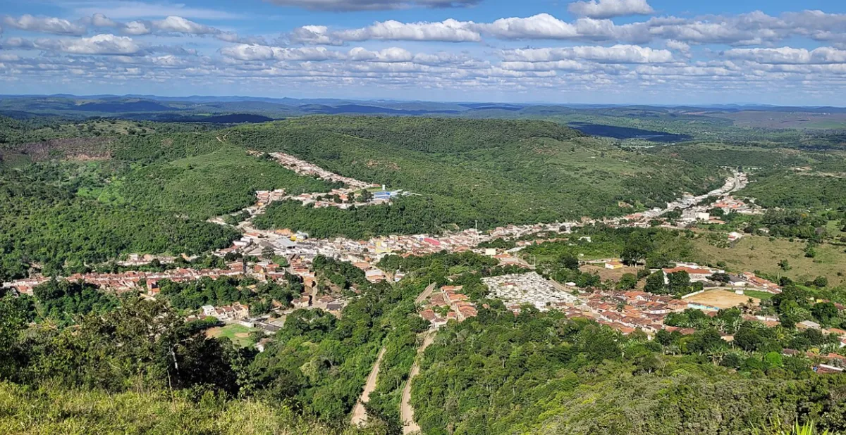 Estrutura administrativa de Mundo Novo estaria desrespeitando limites da auto-organização municipal frente ao pacto federativo