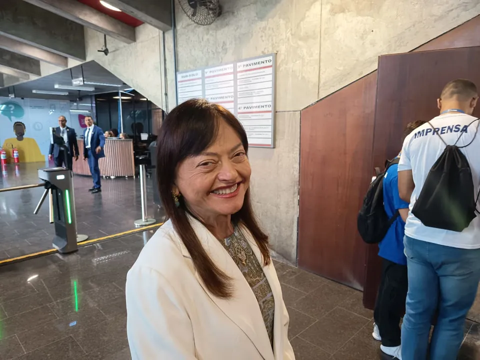 Deputada Alice Portugal (PCdoB) durante agenda com Jerônimo