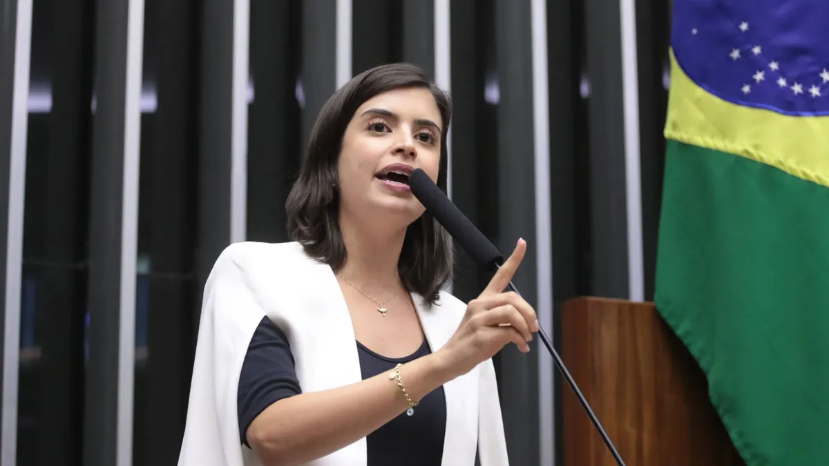 Tabata Amaral (PSB-SP) será a relatora do PL da Misoginia na Câmara dos Deputados