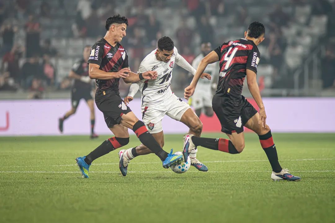 Entenda como a derrota do Vitória impactou o Bahia