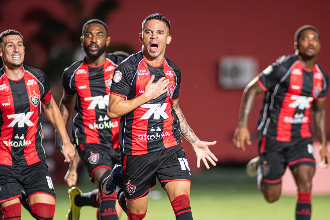 Vitória no Barradão pela Copa do Brasil