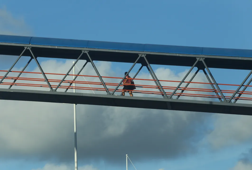 Proposta quer instituir programa de requalificação e manutenção das passarelas