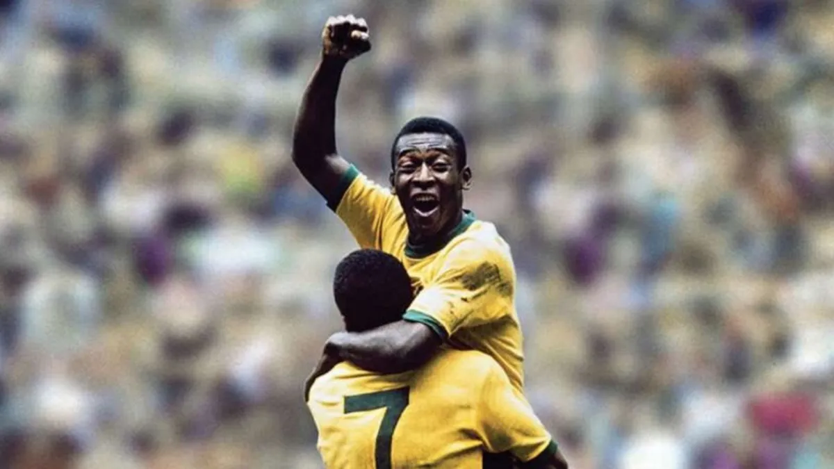 Pelé comemora o tricampeonato mundial