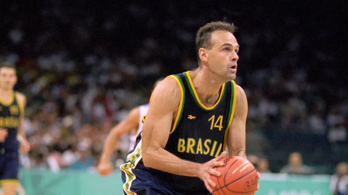 Oscar Schmidt, lenda do basquete brasileiro