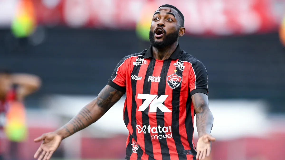 Ramon marcou o segundo gol do Vitória contra o São Paulo