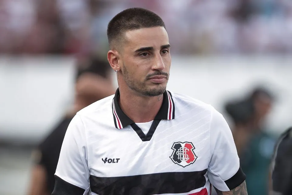 Imagem ilustrativa da imagem Reforço! Time baiano anuncia Thiago Galhardo para 2026