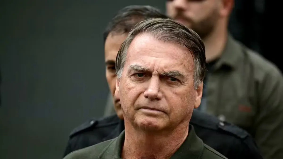 Ex-presidente passou por mais uma cirurgia