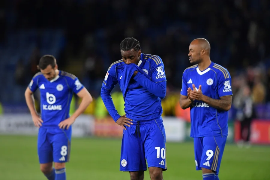 Leicester City foi rebaixado na Segunda Divisão da Inglaterra