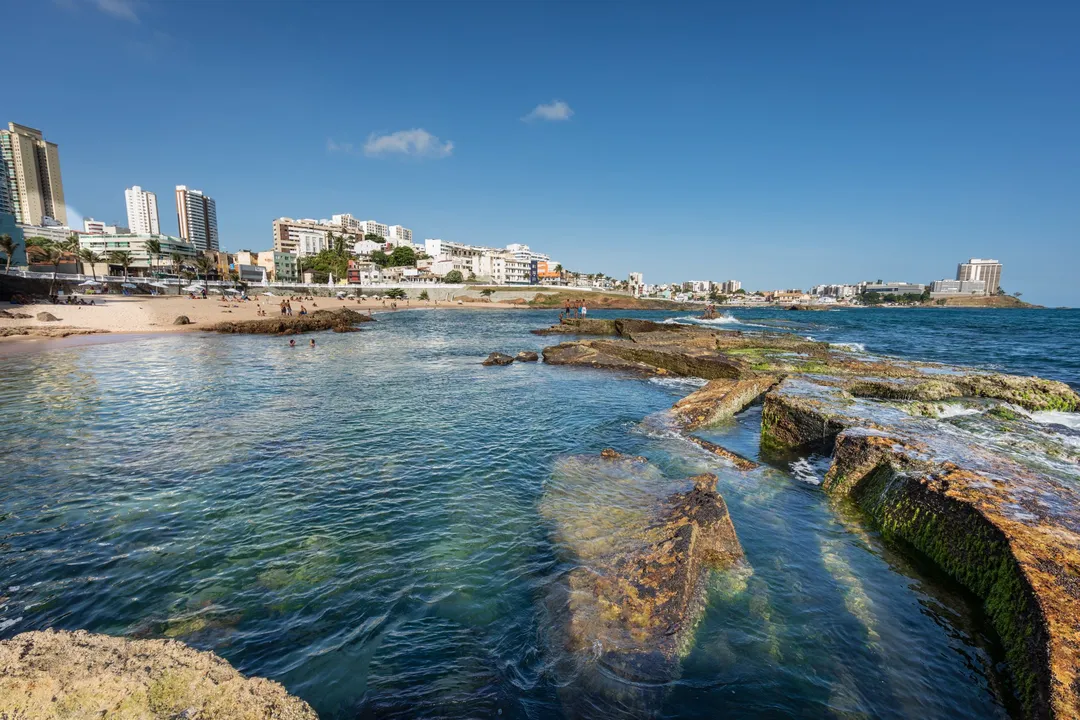A Praia da Paciência é uma das praias imprórias para banho