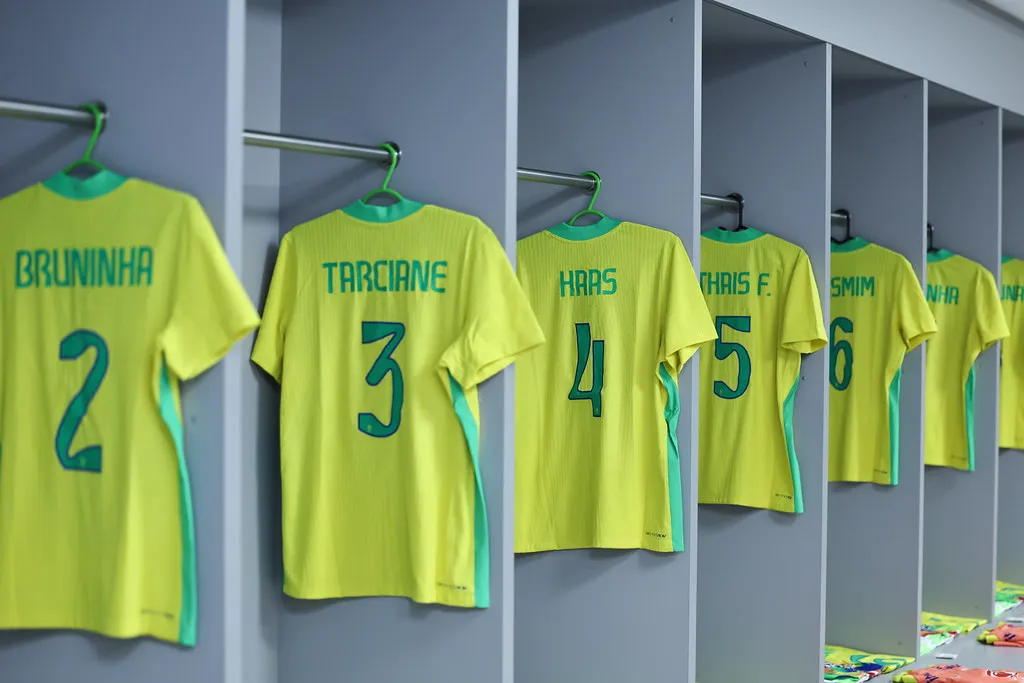 Uniformes da Seleção Brasileira Feminina