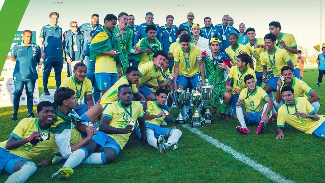 Seleção Sub-16 é campeã do Torneio Internacional de Montaigu