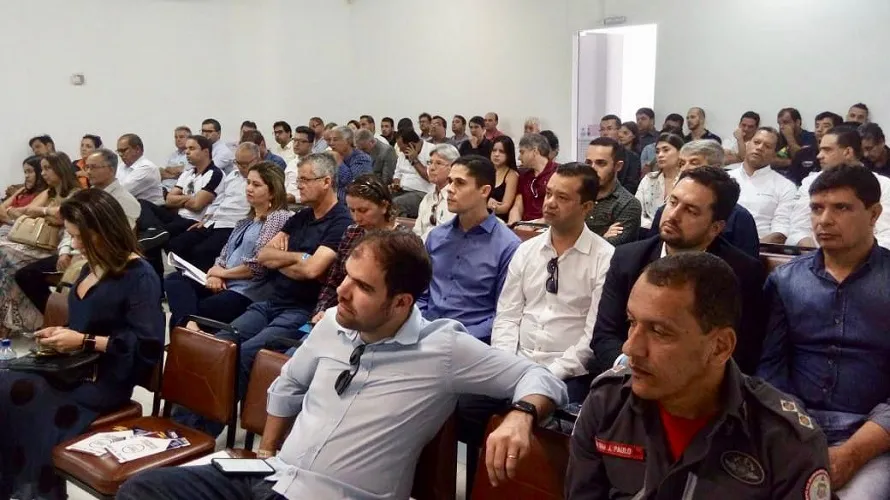 Nova diretoria deve renovar fôlego institucional