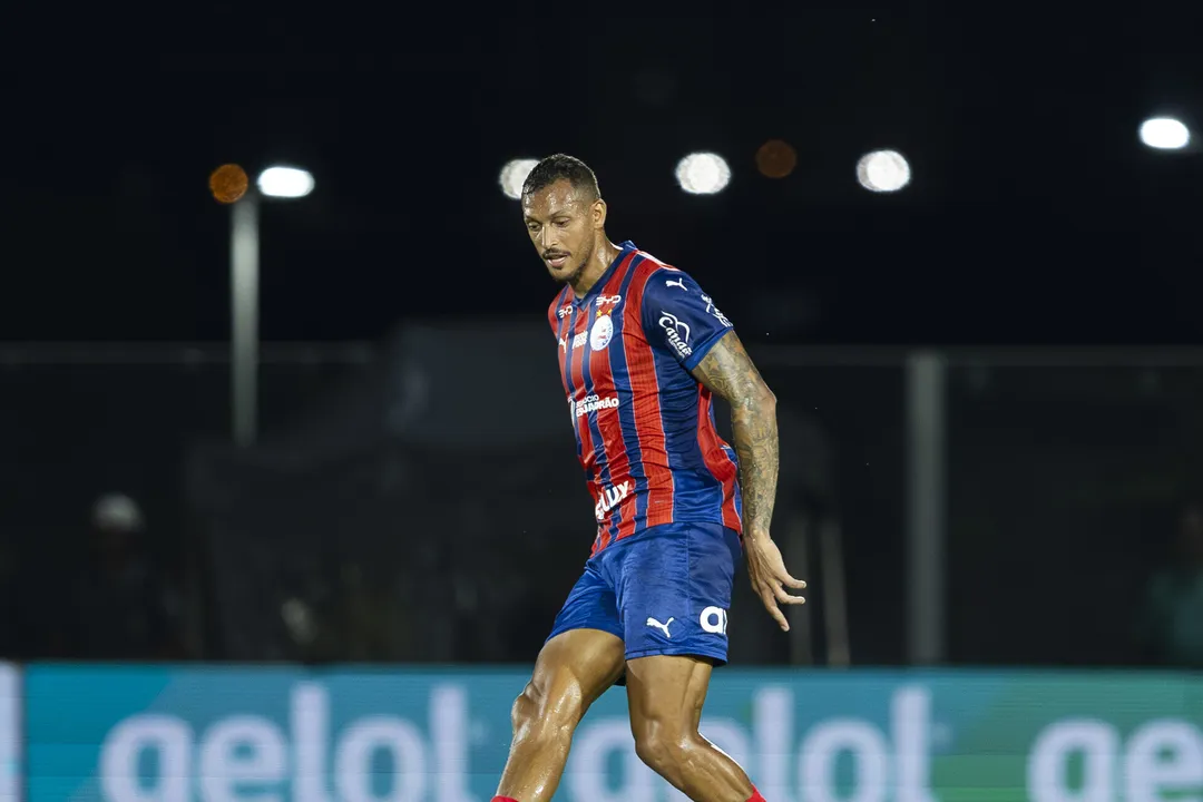 David Duarte em campo pelo Bahia