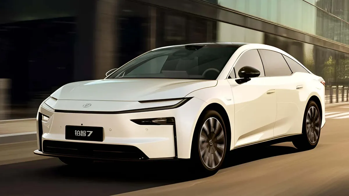 Toyota bZ7: O “Super Corolla”