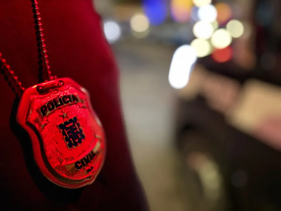 Mulher inicialmente disse que seria um "teste" para avaliar a segurança do local