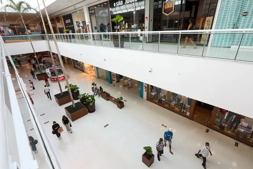 Abre e Fecha do feriado de Tiradentes