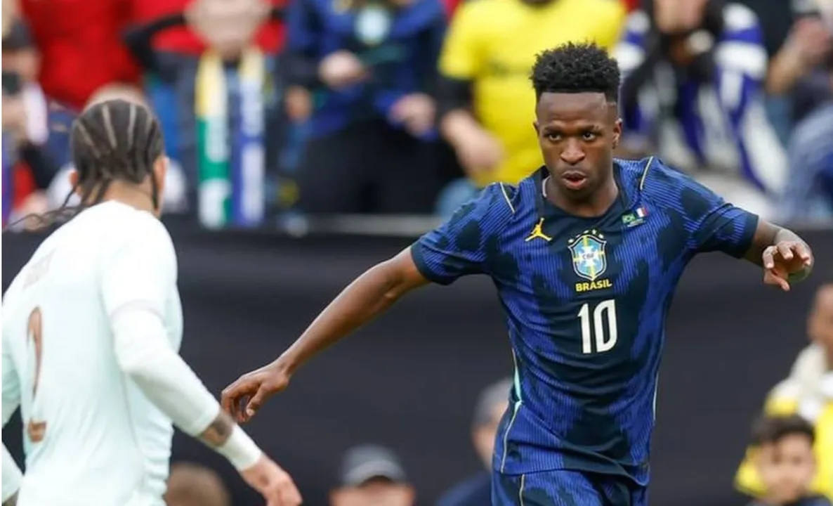 Atuação de Vini Jr não agradou a torcida brasileira presente em Boston