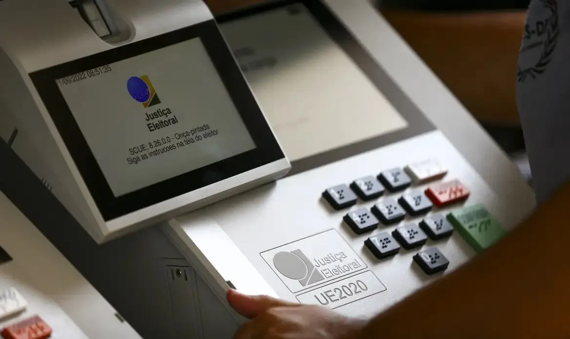 Prazo para regularização do título de eleitor se encerra na próxima quarta-feira, 6.