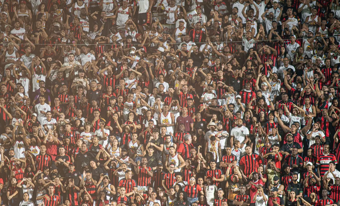 Torcida do Vitória no Barradão