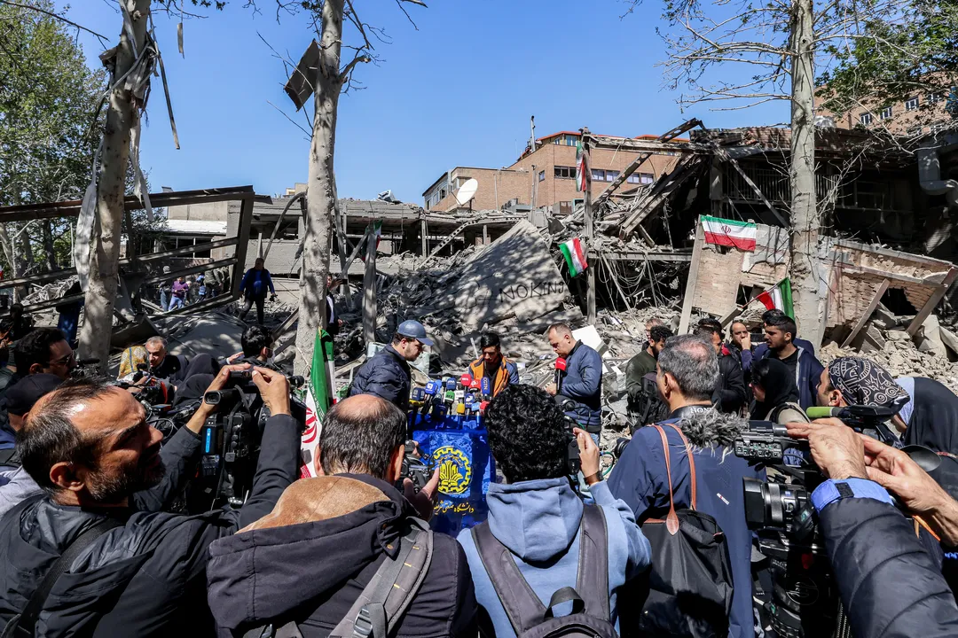 Área danificada após ataques à Universidade de Tecnologia Sharif, em Teerã,
