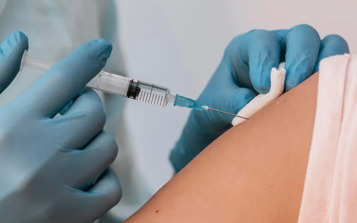 Imagem ilustrativa da imagem Covid-19: Bahia recebe mais de 205 mil doses da vacina e amplia proteção