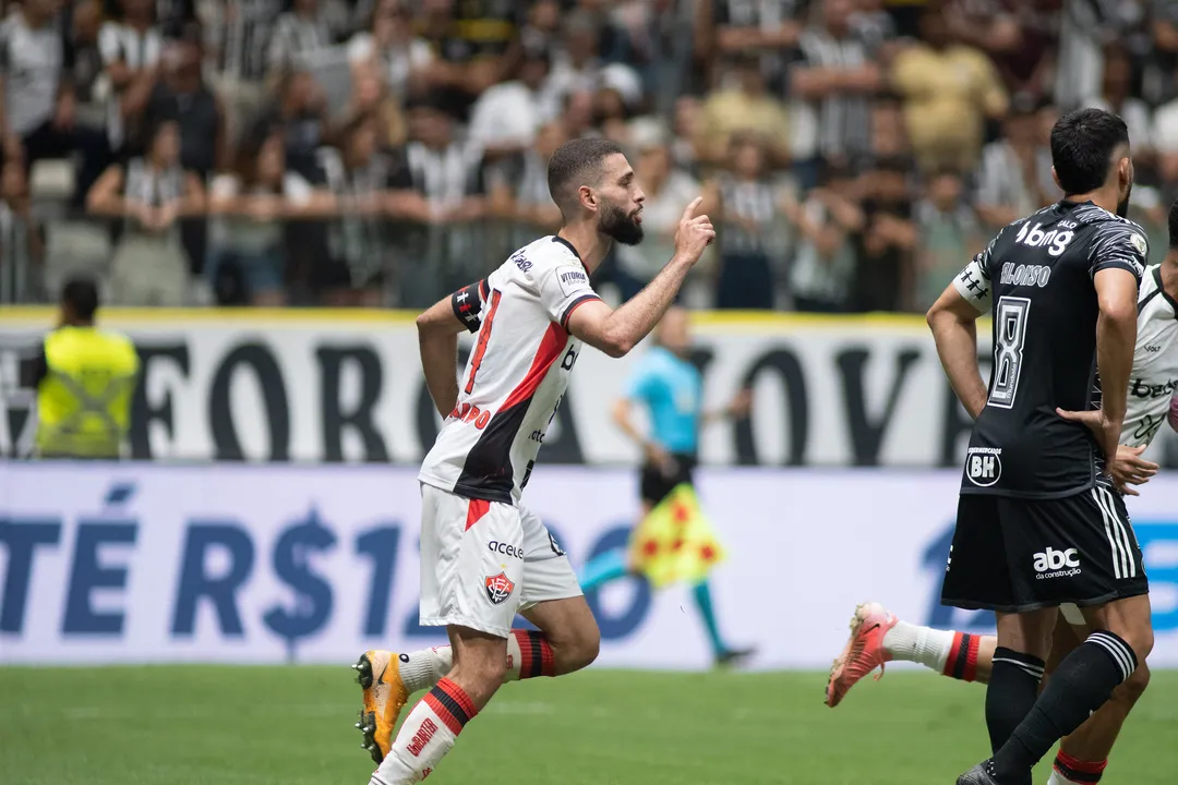 Zagueiro Wagner Leonardo saiu como destaque do Vitória