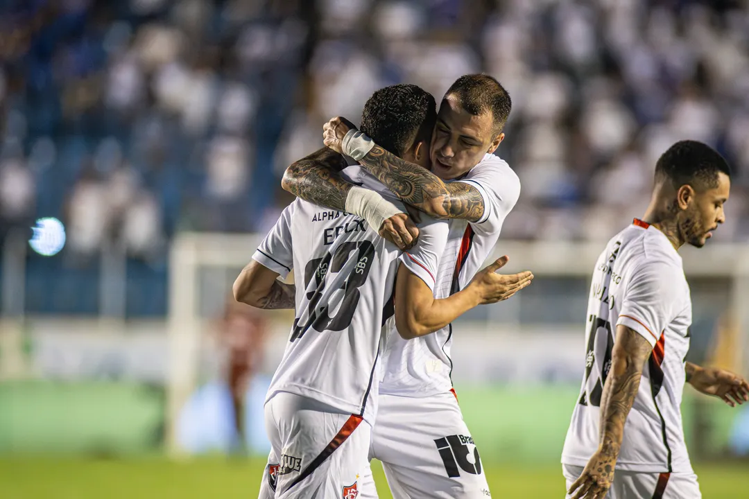 Erick, Renzo López e Matheuzinho