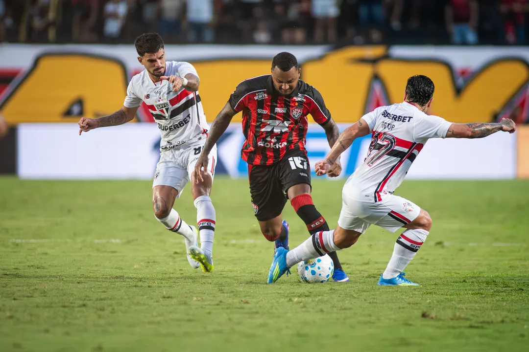 Vitória x São Paulo no Barradão