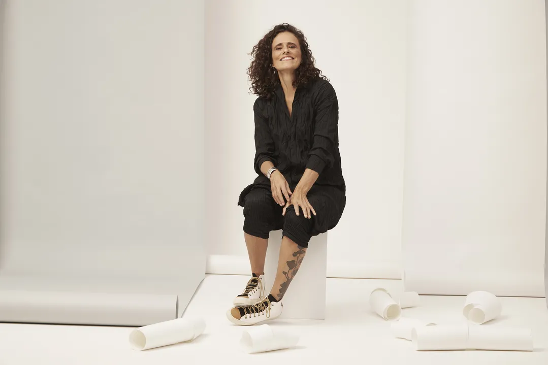 Dona de uma voz grave, Zélia se firmou como uma das mais reverenciadas artistas do seu tempo