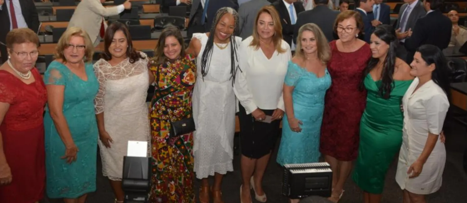 Mesmo ampliando sua presença nos espaços de poder, mulheres na Bahia ainda não conseguiram se eleger governadoras; foram 7 tentativas