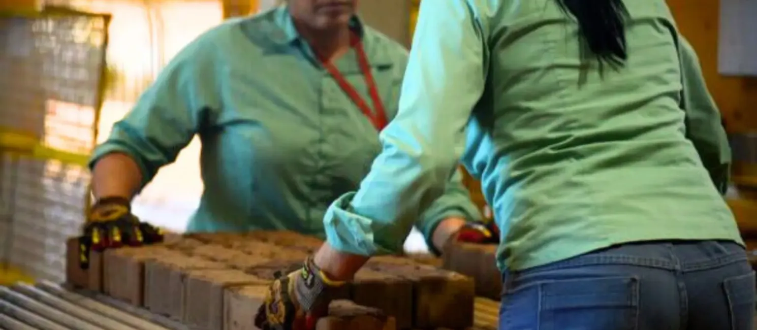 Trabalhadores da indústria são afetados pela escala 6x1