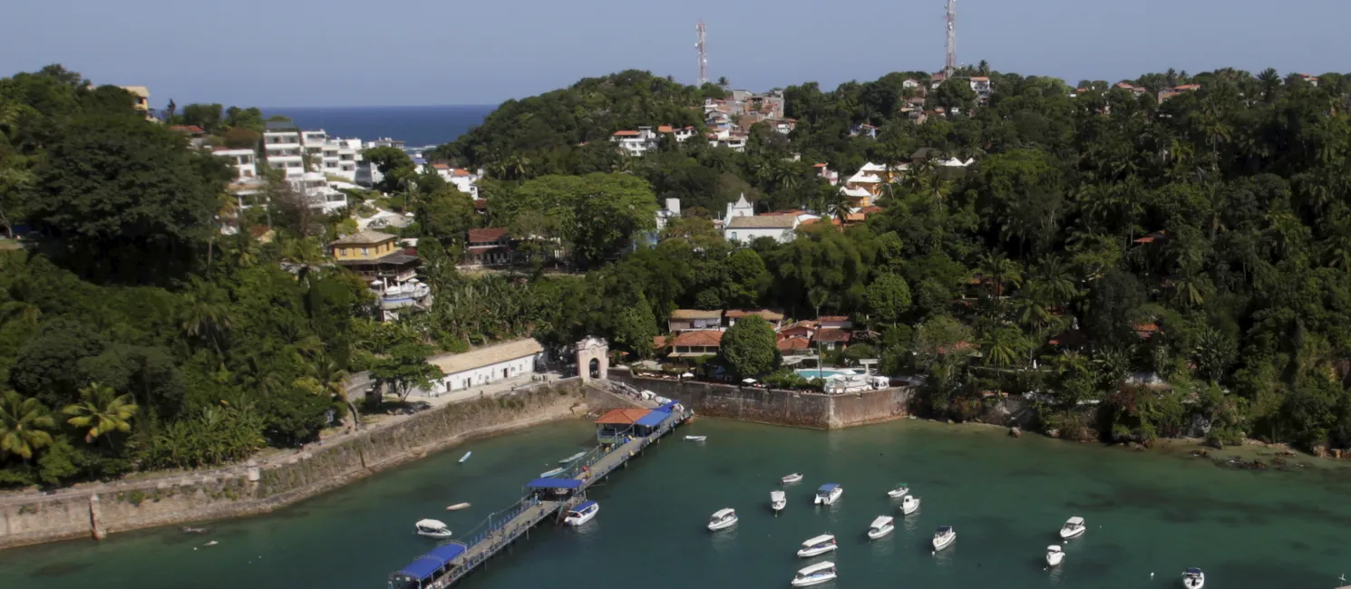Vista aérea do píer em Morro de São Paulo no município de Cairu, Bahia
