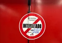 Fábrica de cosméticos irregular é interditada em Feira de Santana