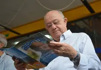 Revista revela bastidores da vida de prefeito do interior imagem