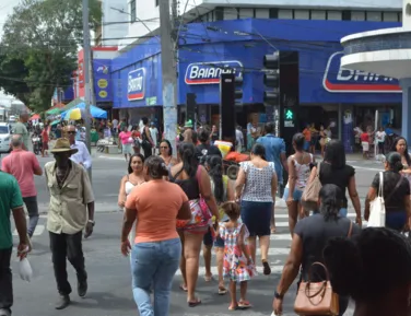 Inadimplência atinge 282 mil pessoas e supera R$ 1,45 bilhão em Feira - Imagem