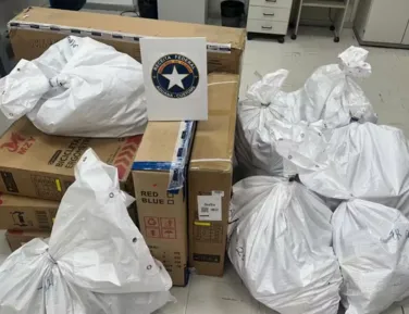 Operação apreende R$ 130 mil em mercadorias irregulares em Feira - Imagem